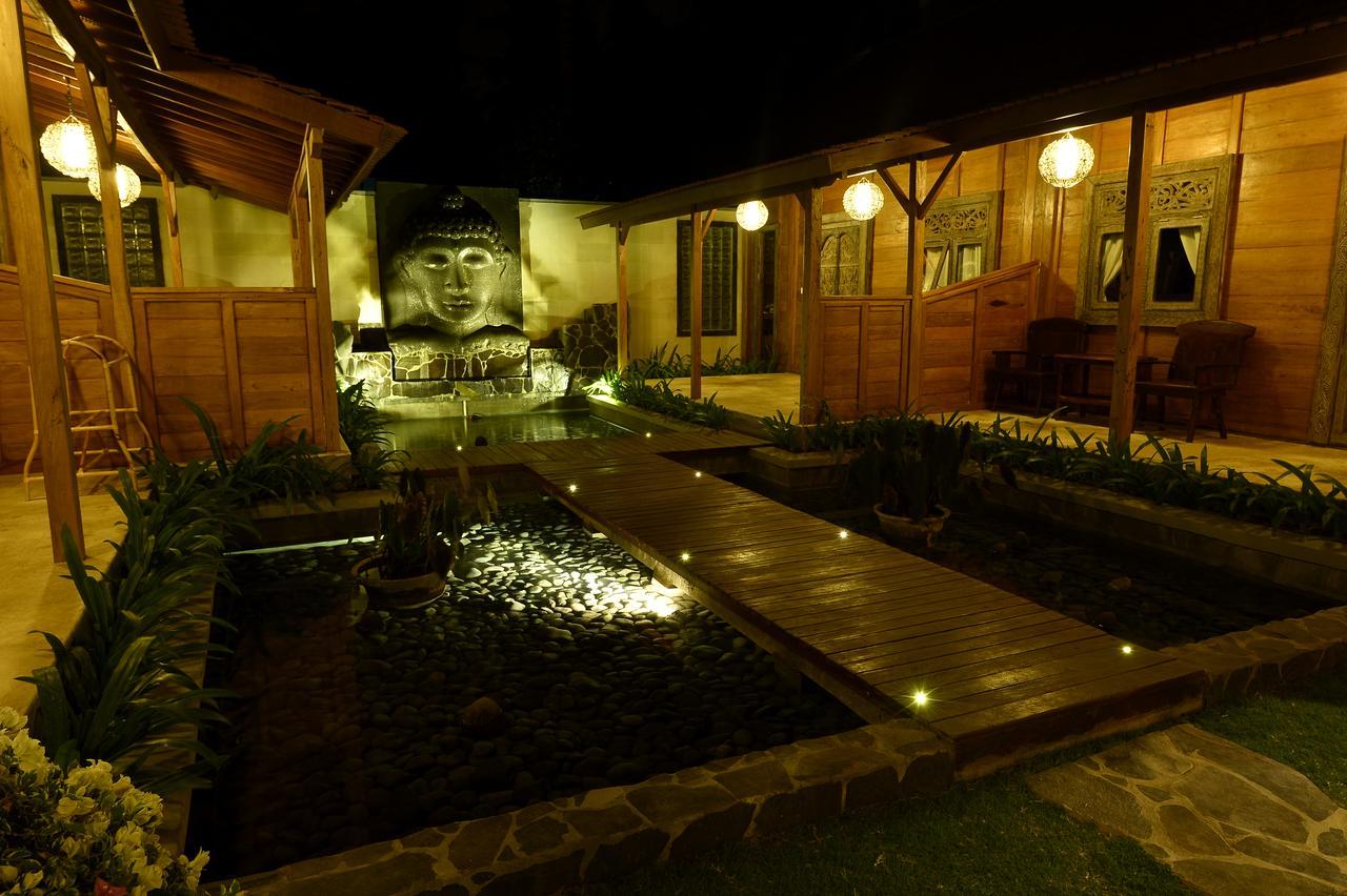 Benthos Bali Dive Resort Candi Dasa  Exterior photo